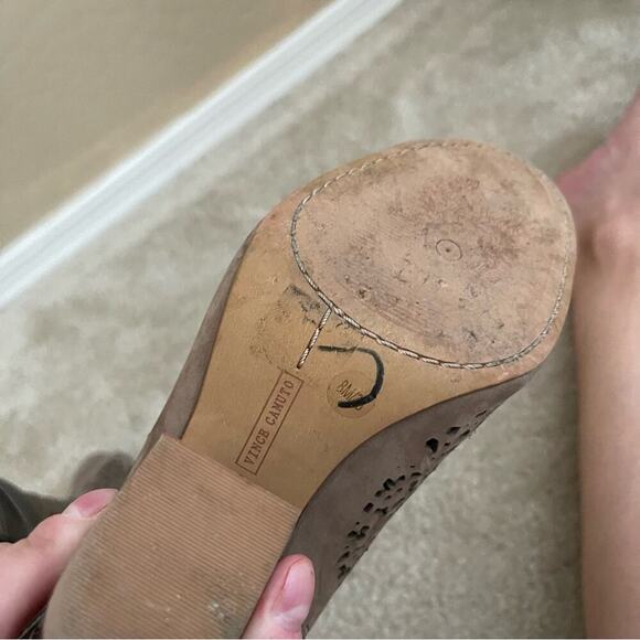 Vince Camuto Maizy Brown Lace Cut Out Booties - Picture 8 of 8